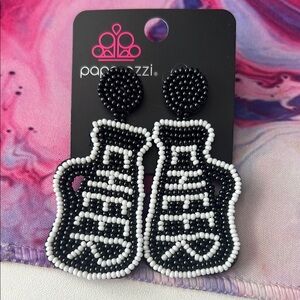 NWT Paparazzi Black and White Beaded Earrings cheer cheerleader